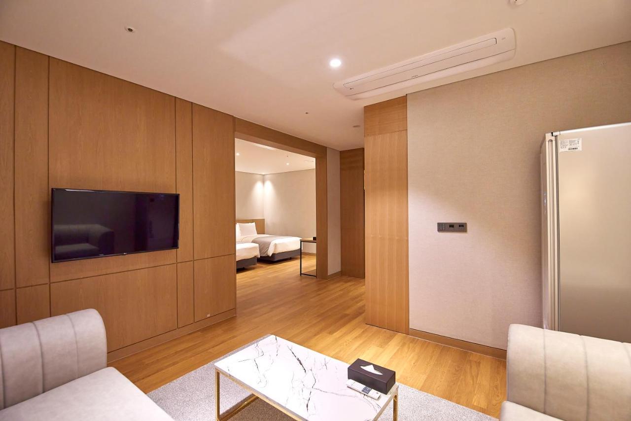 Busan City Hotel Buitenkant foto